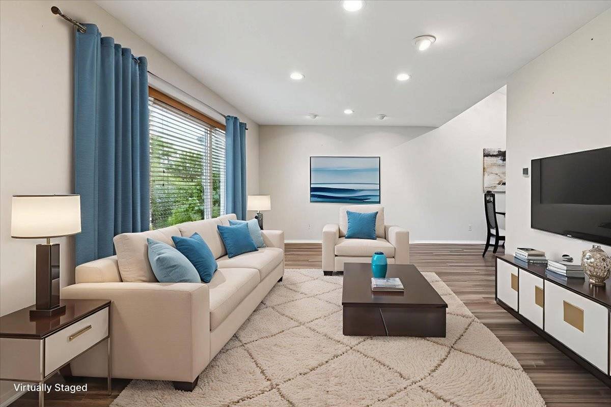 Batavia, IL 60510,1332 Giese RD