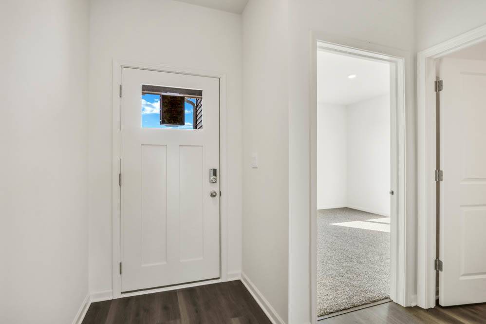 Pingree Grove, IL 60140,819 Mesa LN