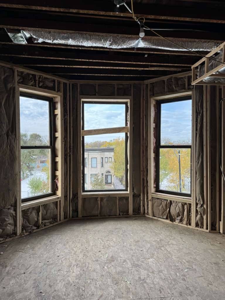 Chicago, IL 60637,5813 S Wabash AVE