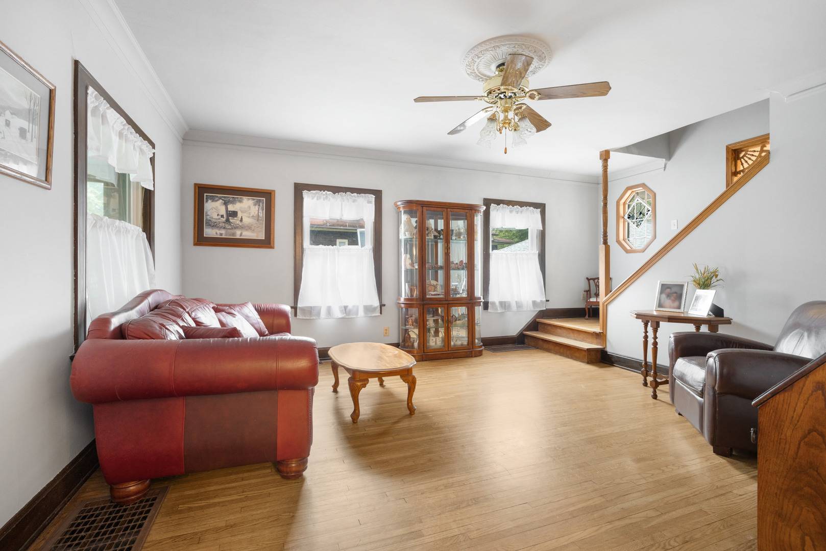 Villa Park, IL 60181,316 E Highland AVE