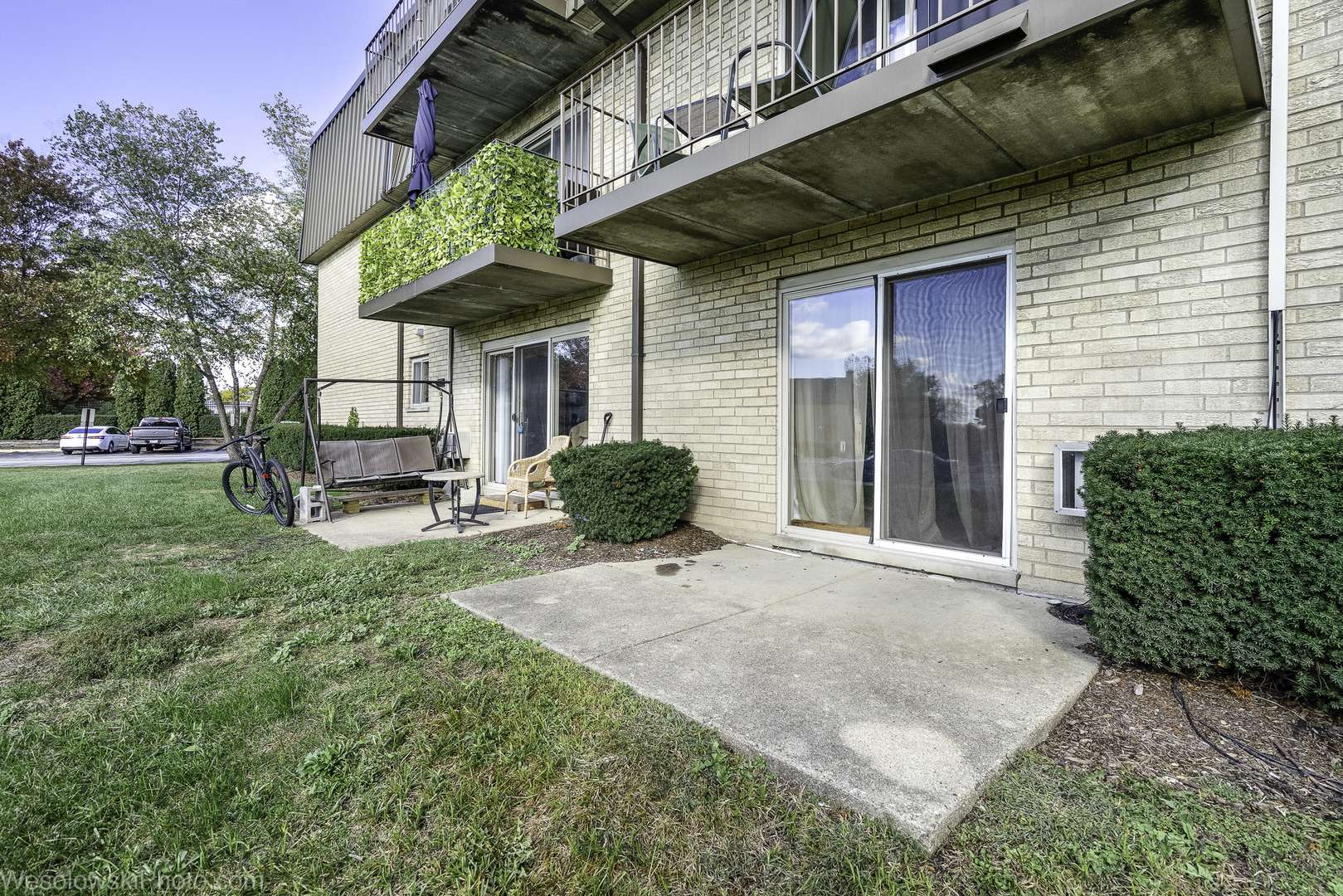 Wheeling, IL 60090,577 FAIRWAY VIEW DR #1J