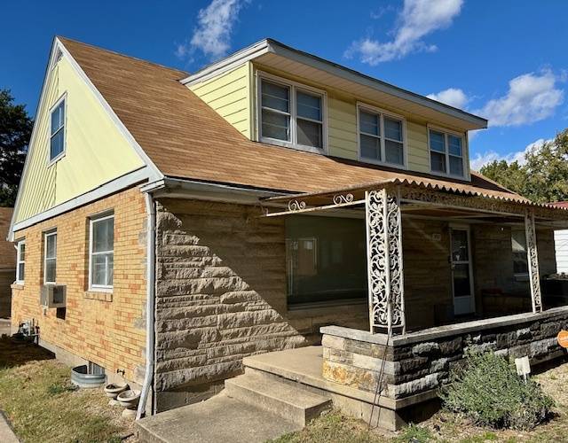 Decatur, IL 62522,977 N Oakland AVE