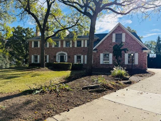 Oak Brook, IL 60523,210 Saint Michael CT