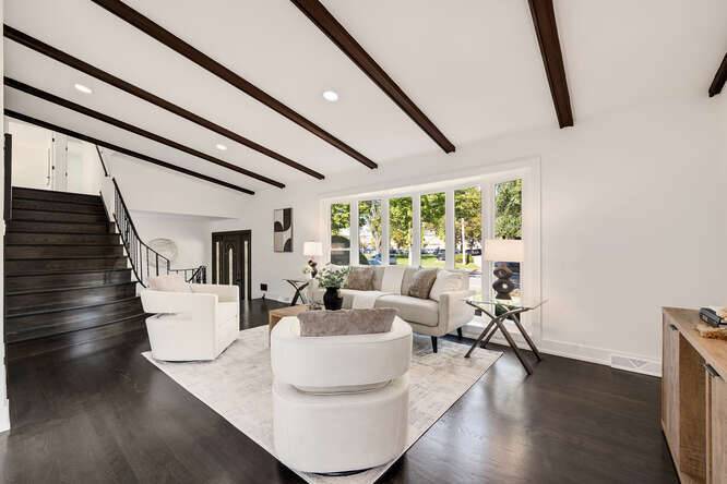 La Grange, IL 60525,143 Bassford AVE