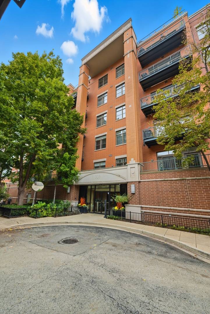 Chicago, IL 60661,333 N Jefferson ST #201
