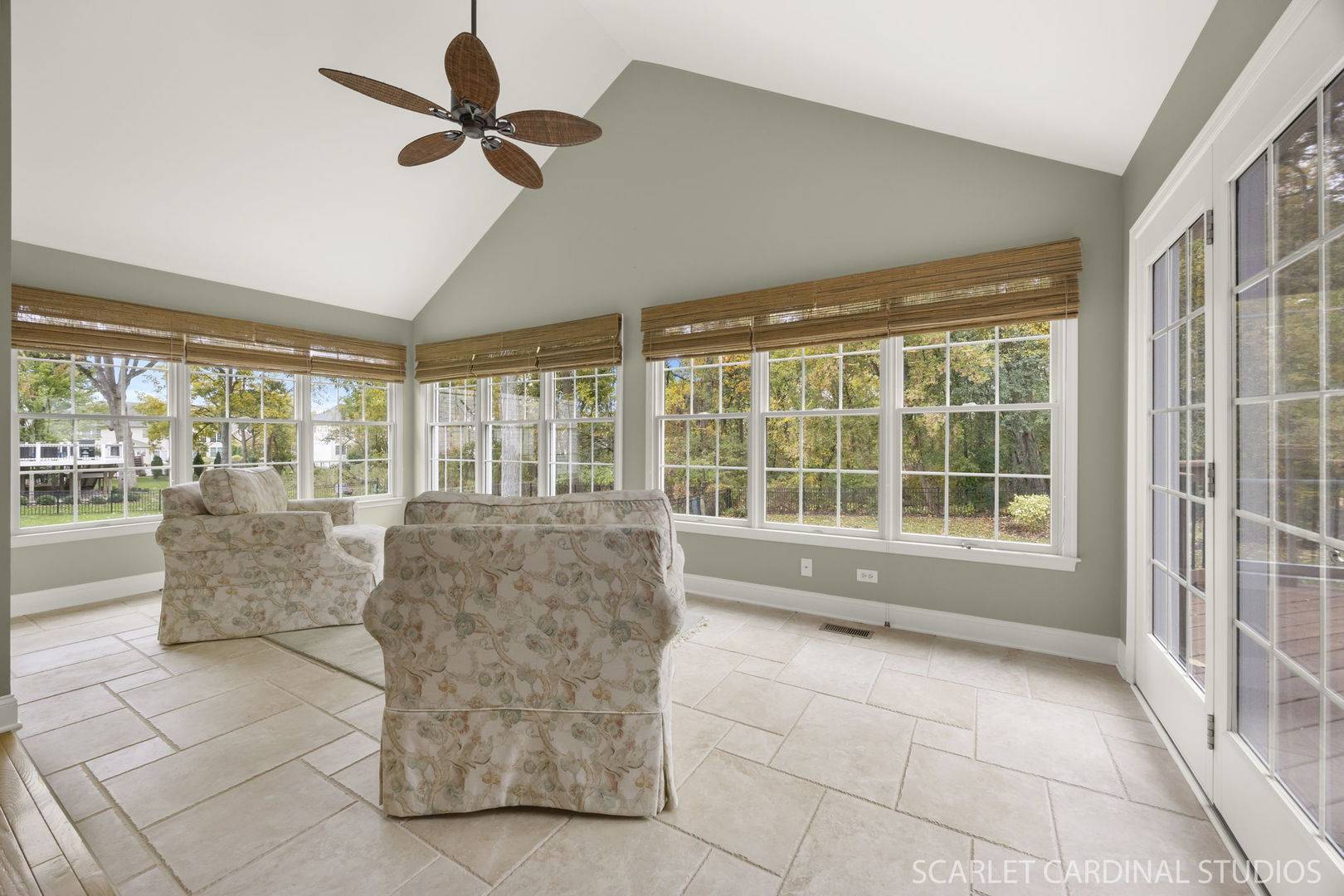 North Aurora, IL 60542,332 Western DR