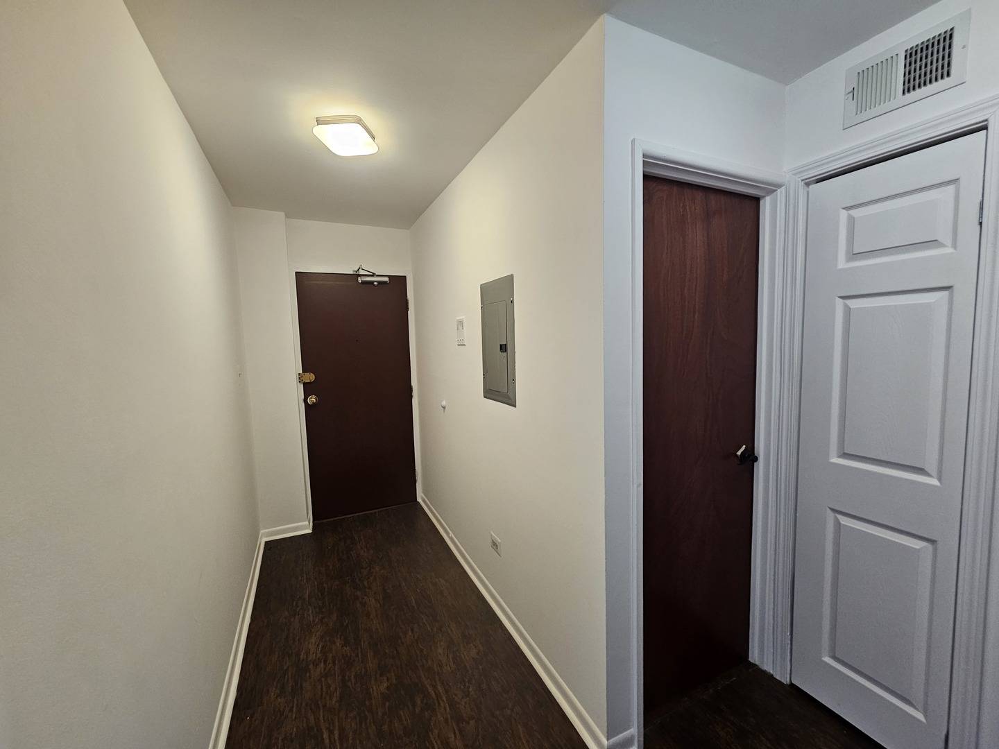 Chicago, IL 60614,2250 N Lincoln AVE #501