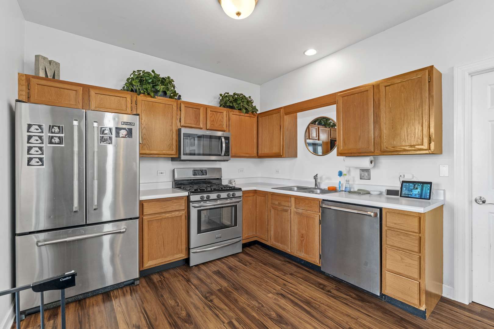 Lake In The Hills, IL 60156,937 Mesa DR