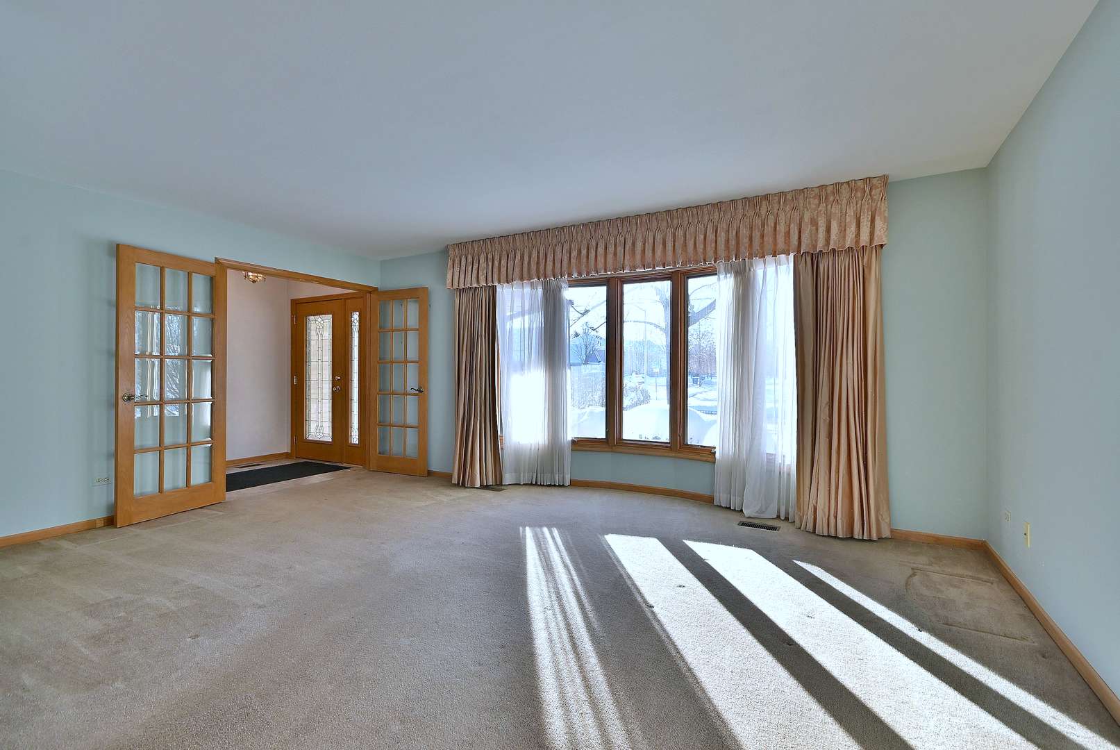 Downers Grove, IL 60516,532 66th ST