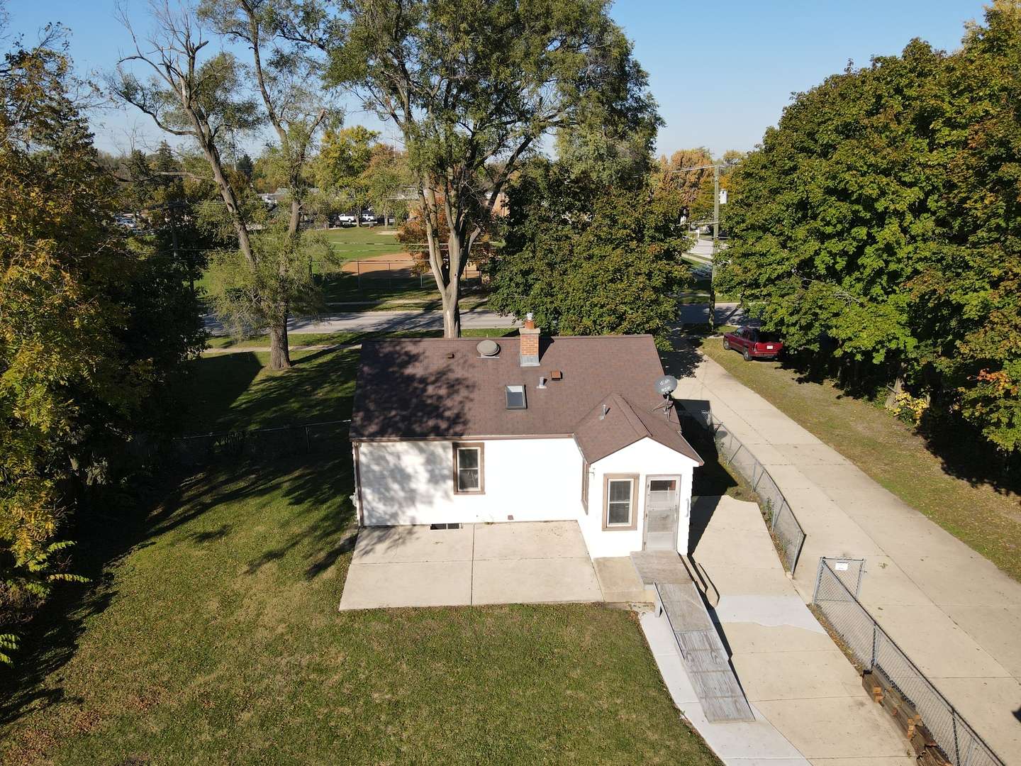 Warrenville, IL 60555,29W051 Warrenville RD