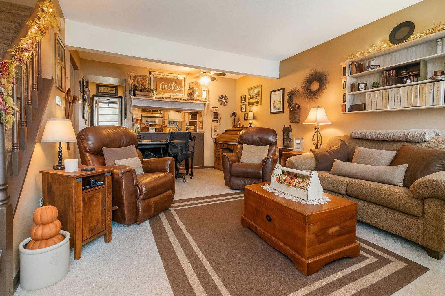 Dixon, IL 61021,433-441 Apple ST