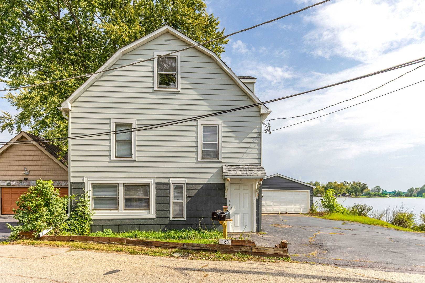 Fox Lake, IL 60020,163 Eagle Point RD #1