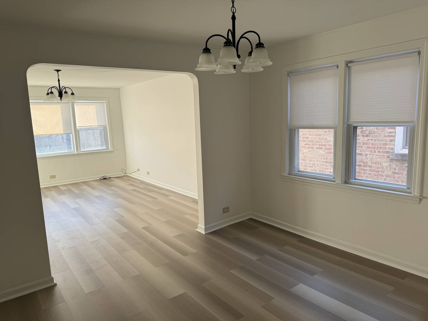 Chicago, IL 60659,5746 N KIMBALL AVE #2S