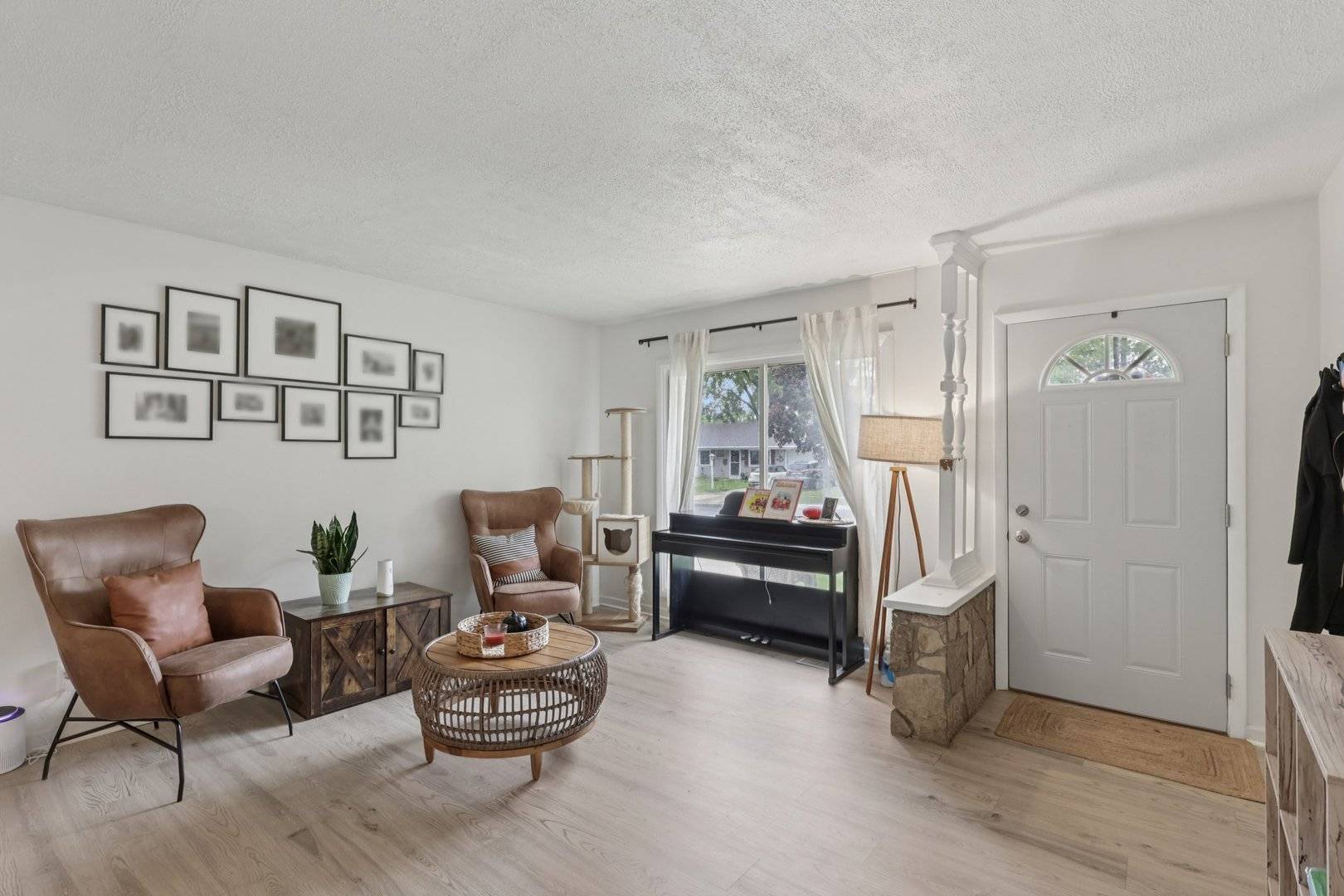 Streamwood, IL 60107,417 Beaver DR