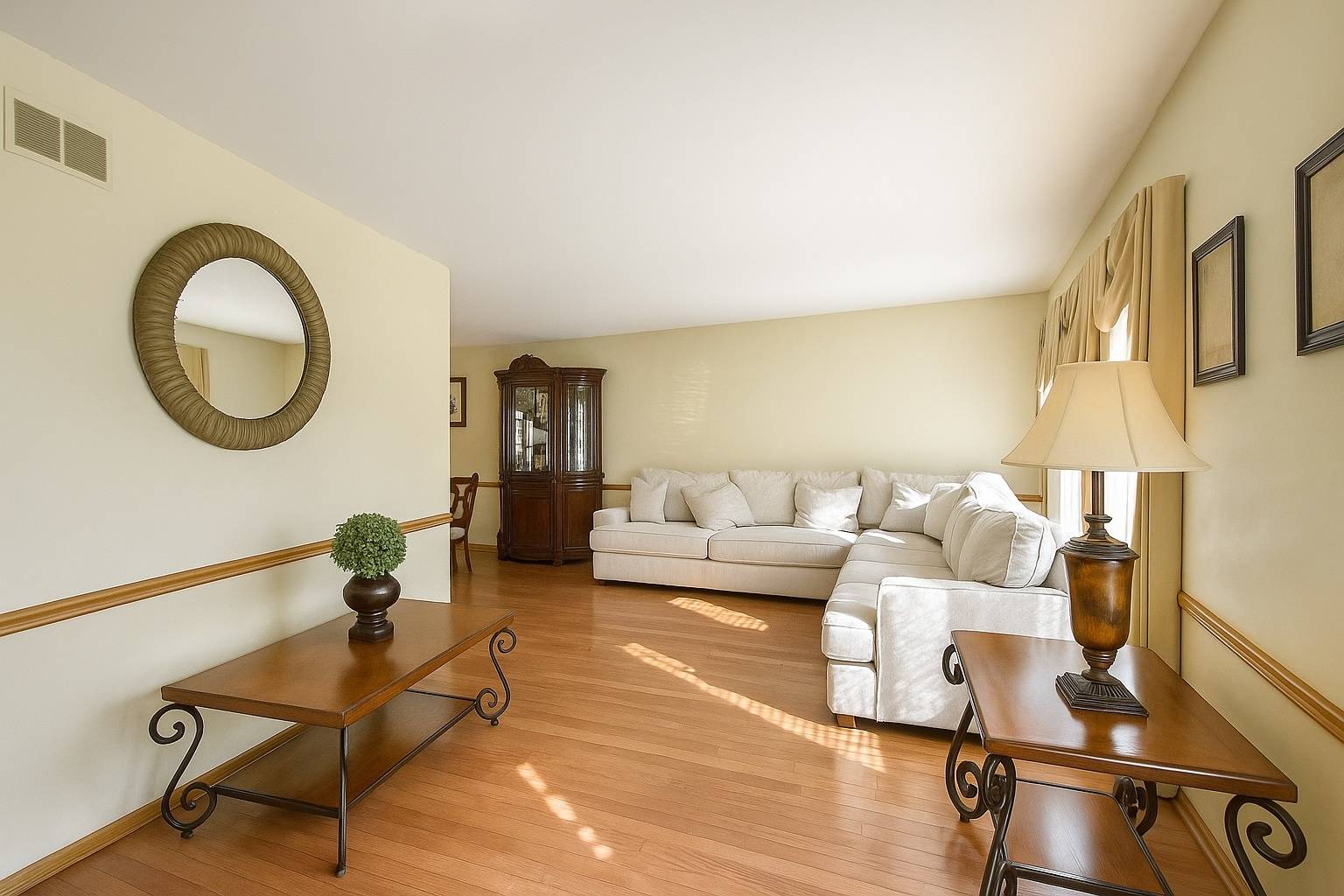 Lansing, IL 60438,3328 193rd ST