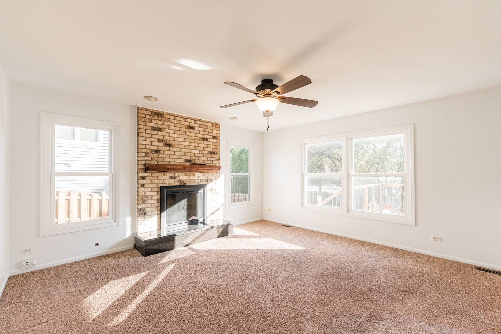 Bloomingdale, IL 60108,274 Biscayne ST