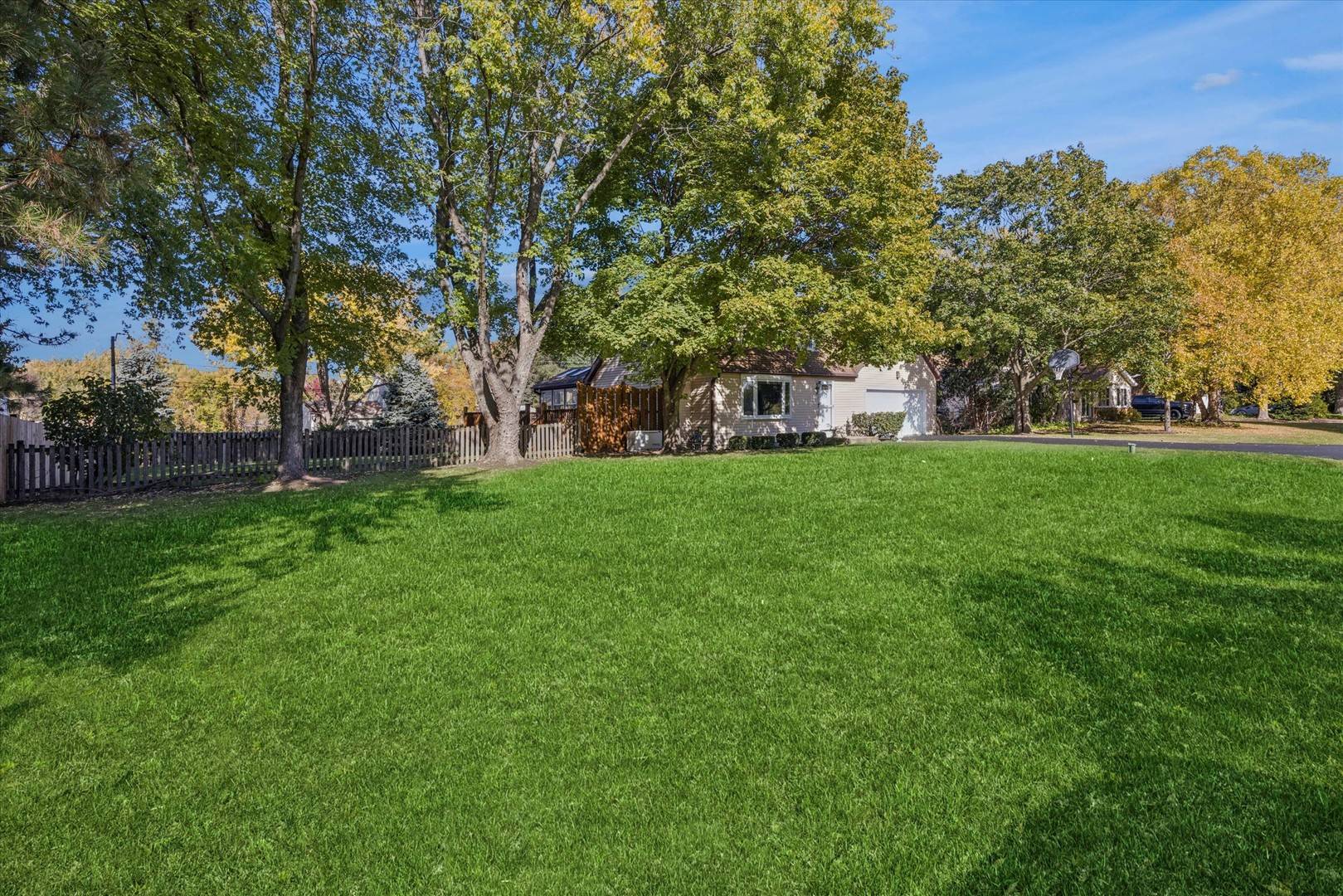 St. Charles, IL 60174,33W208 Bonnie ST