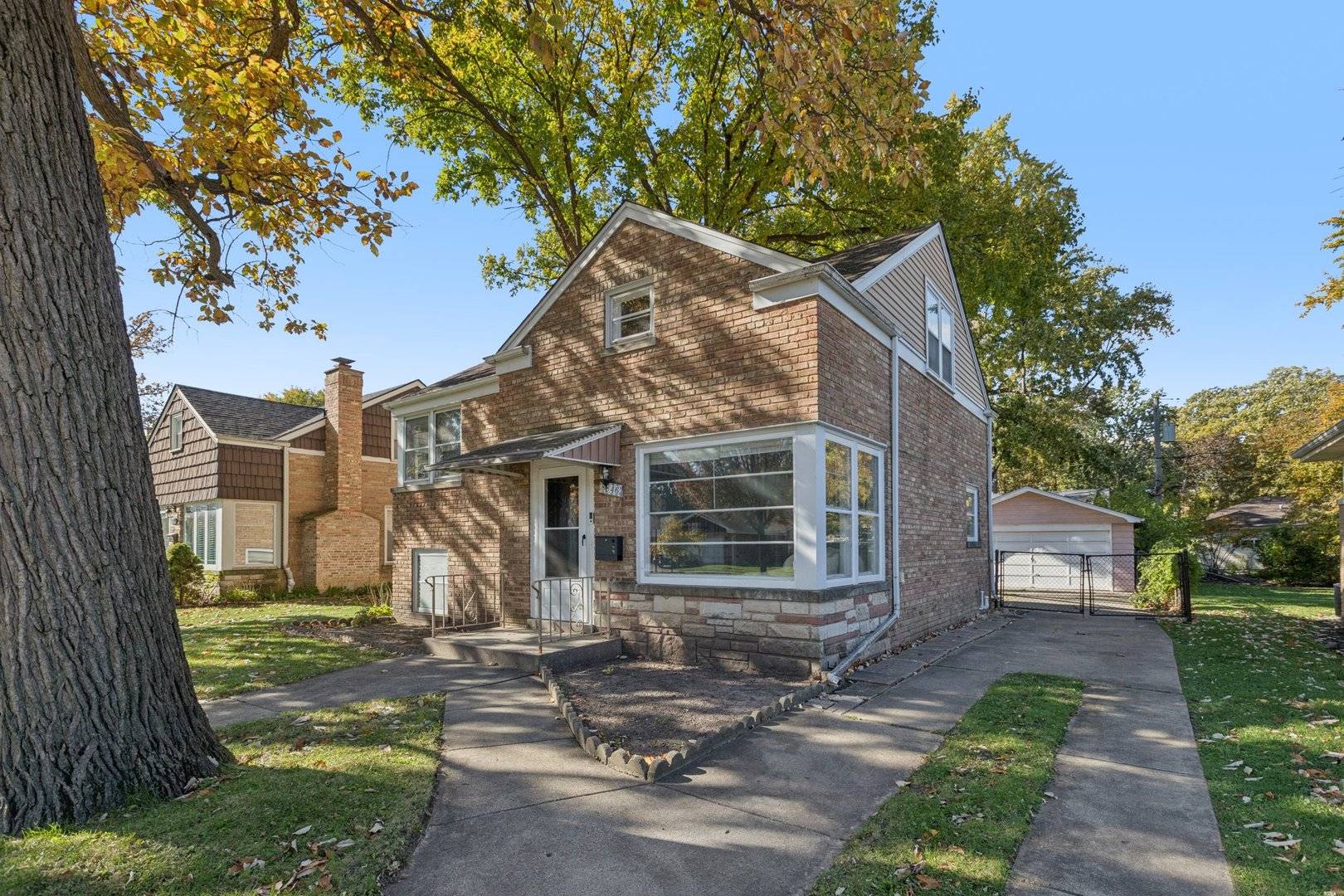 Morton Grove, IL 60053,8846 Austin AVE