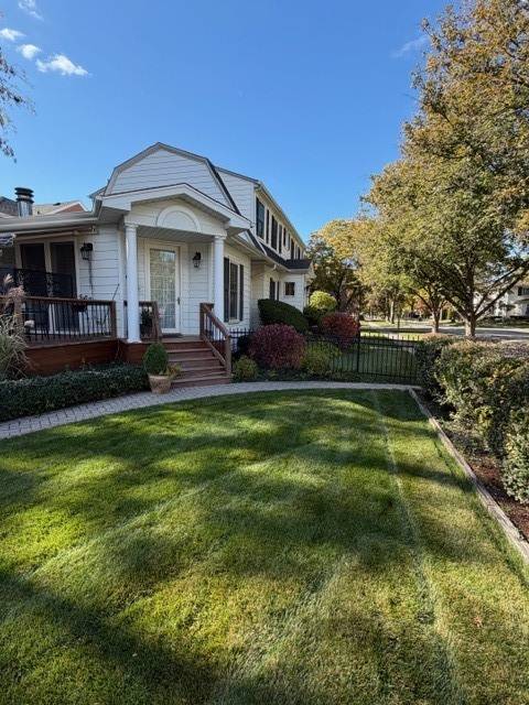 Park Ridge, IL 60068,435 Elmore ST