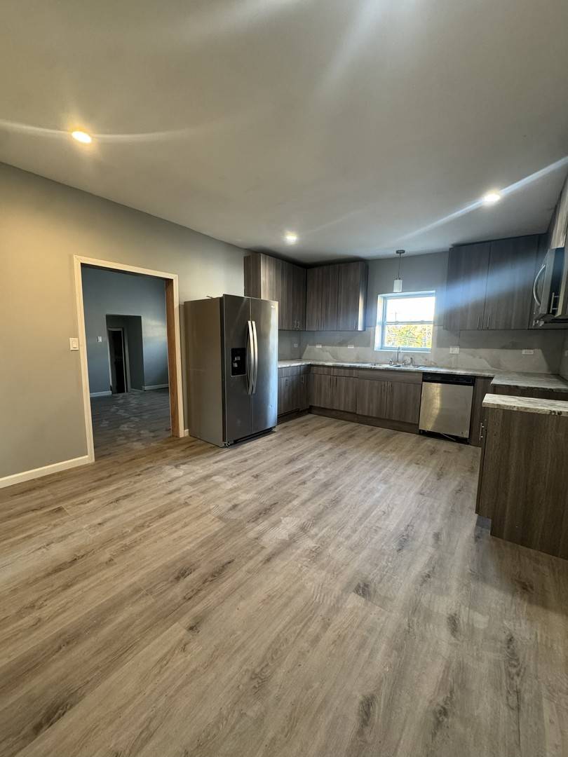 Cicero, IL 60804,4915 W 30th ST