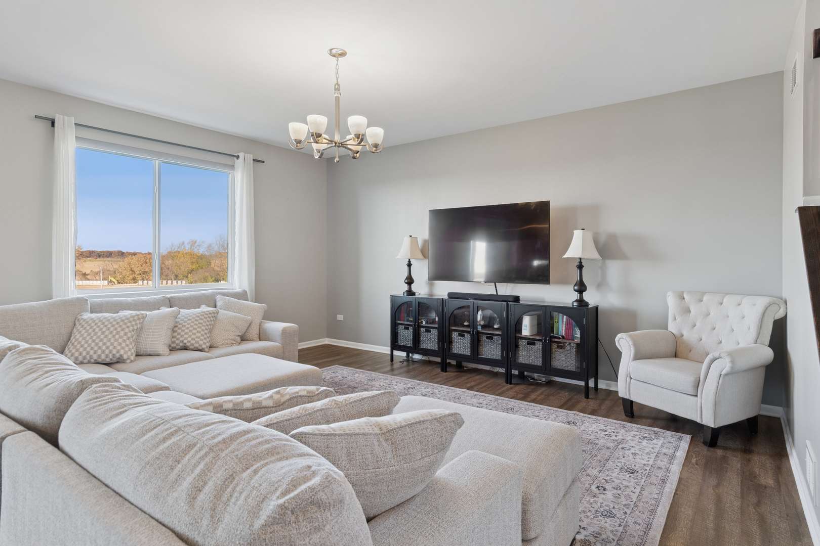 Montgomery, IL 60538,998 Garnet LN