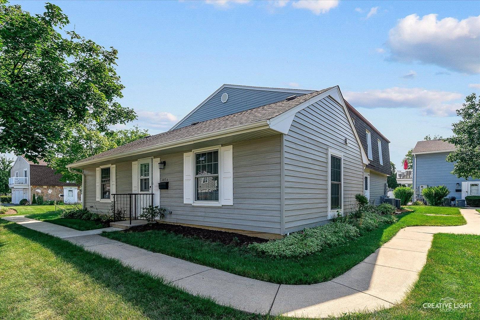 Wheaton, IL 60189,1489 Woodcutter LN #A