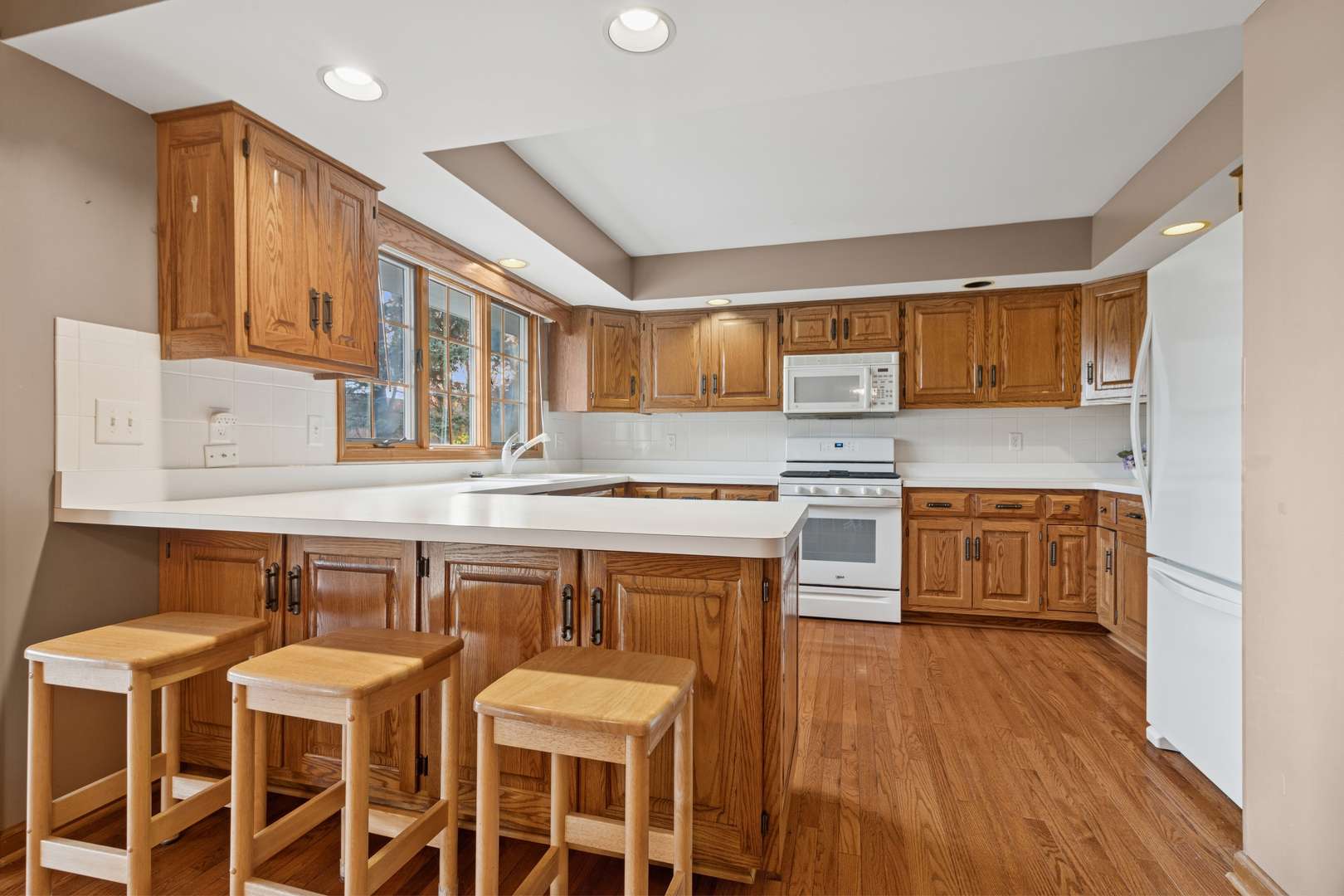 Batavia, IL 60510,570 Ozier DR