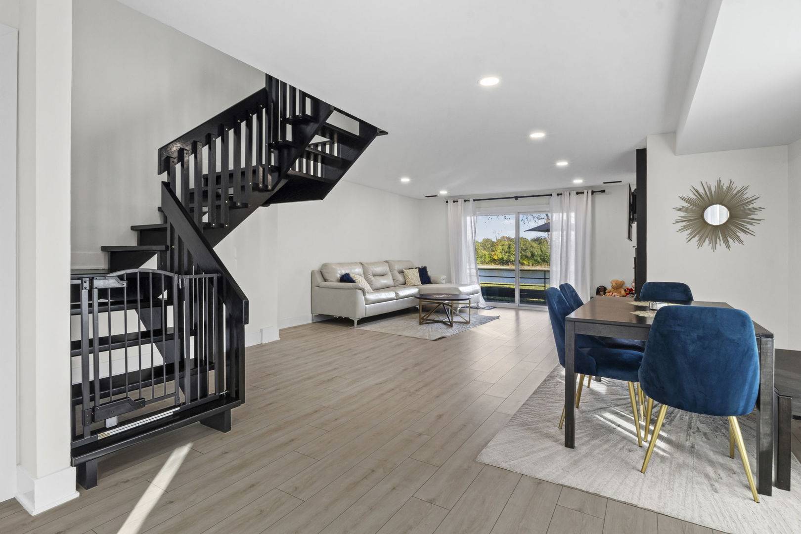 Highland Park, IL 60035,1131 Deerfield PL