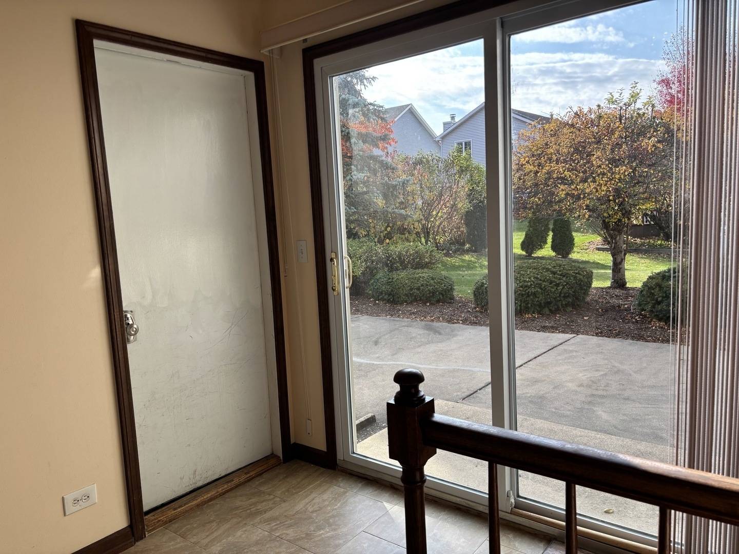 Hoffman Estates, IL 60010,4950 Tarrington DR