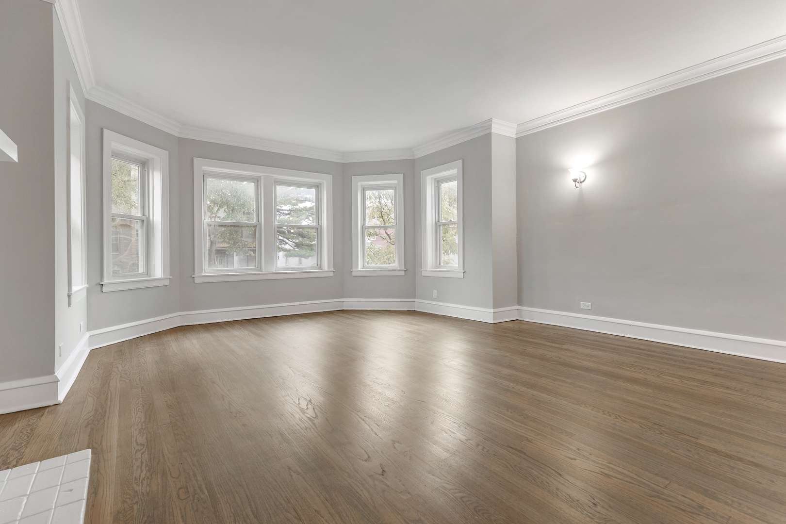 Oak Park, IL 60302,1032 N Austin BLVD #1N