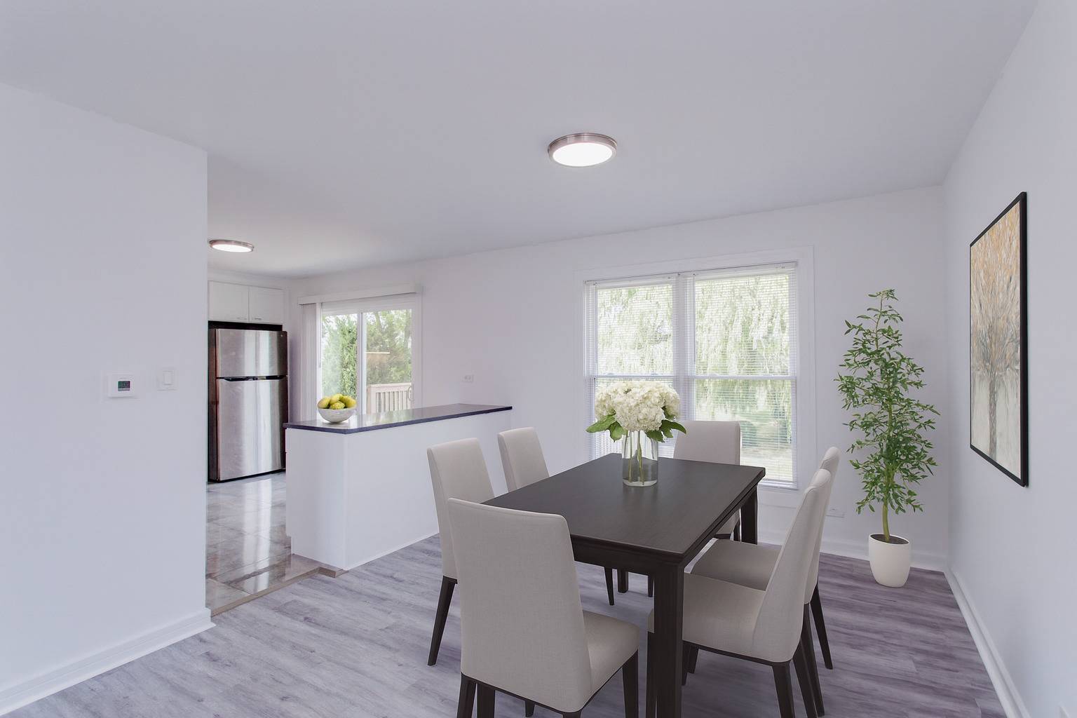 Hoffman Estates, IL 60192,815 Concord CV