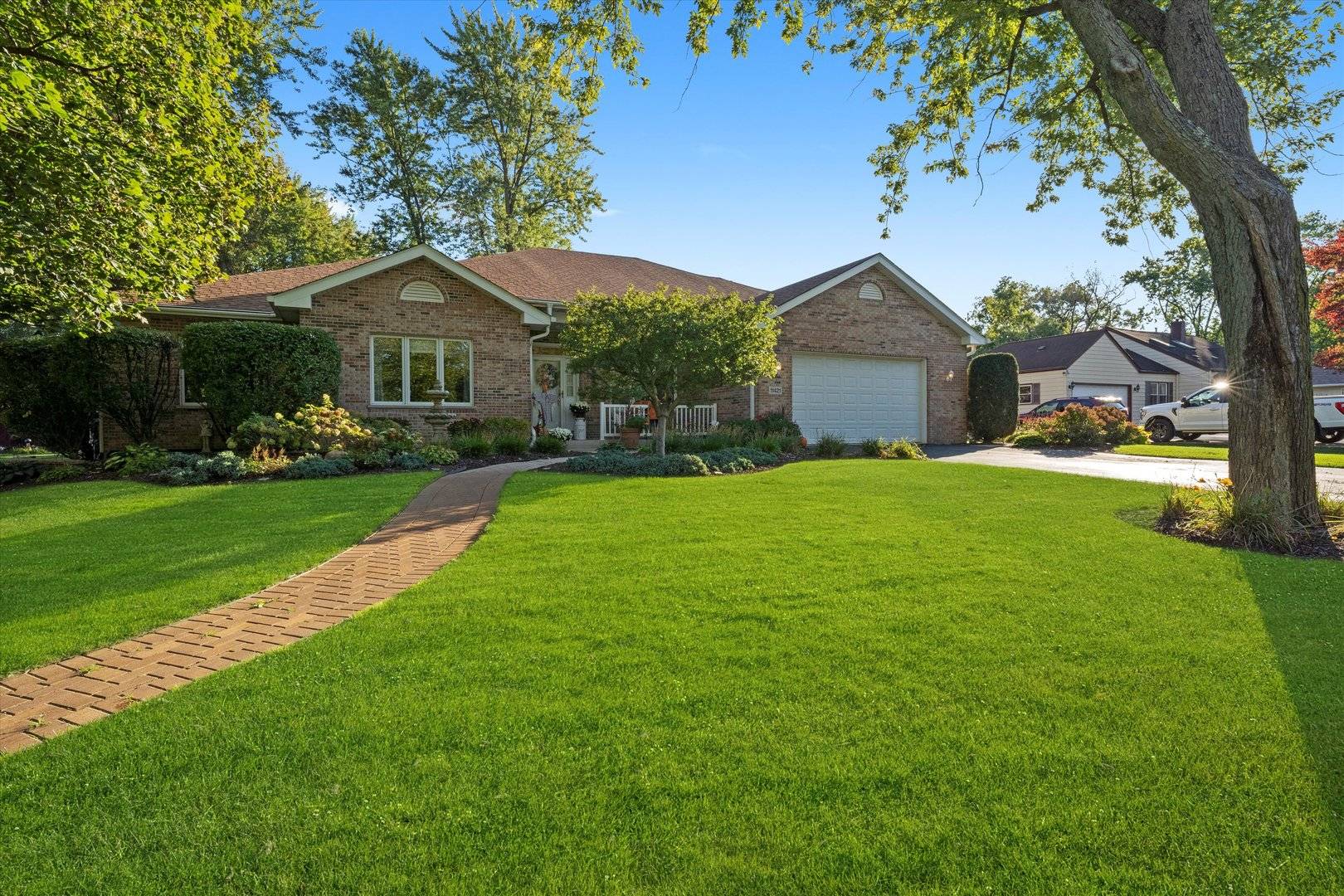 Mokena, IL 60448,11421 192nd ST