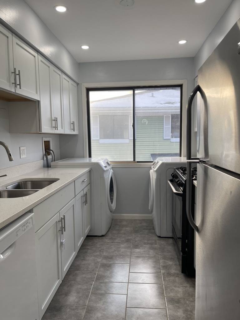 Hanover Park, IL 60133,1475 Sacramento DR #1475