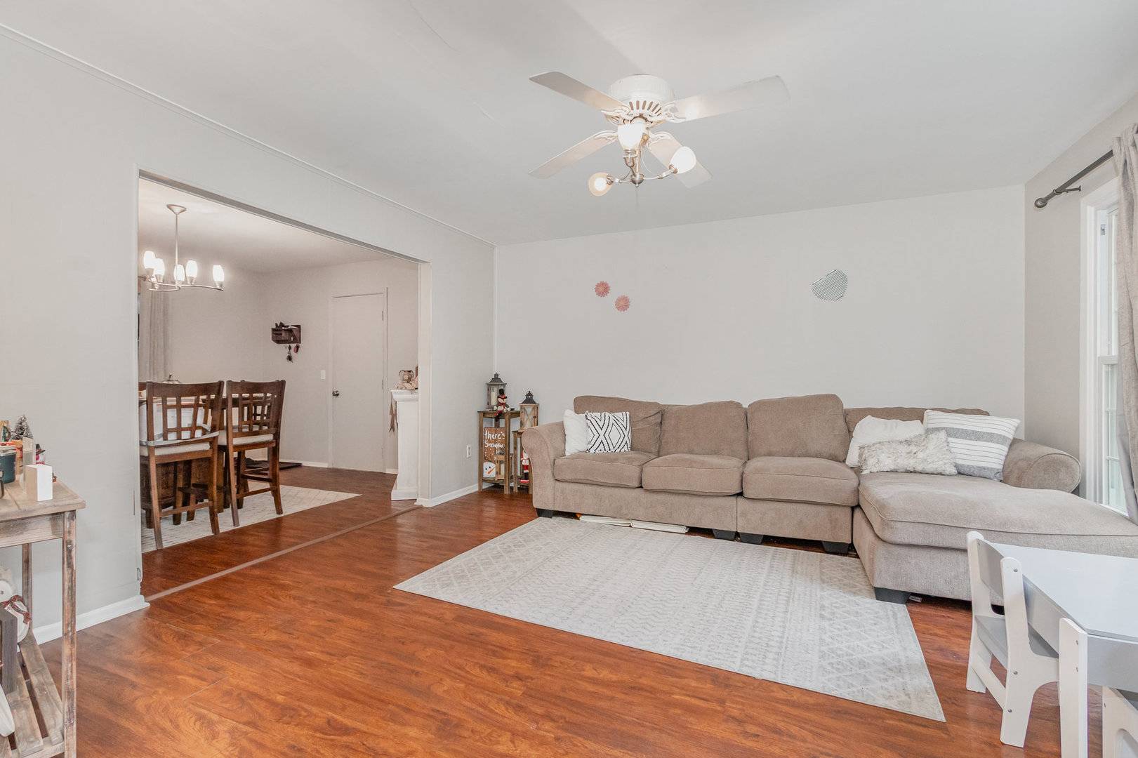 Montgomery, IL 60538,30 Fieldpoint RD