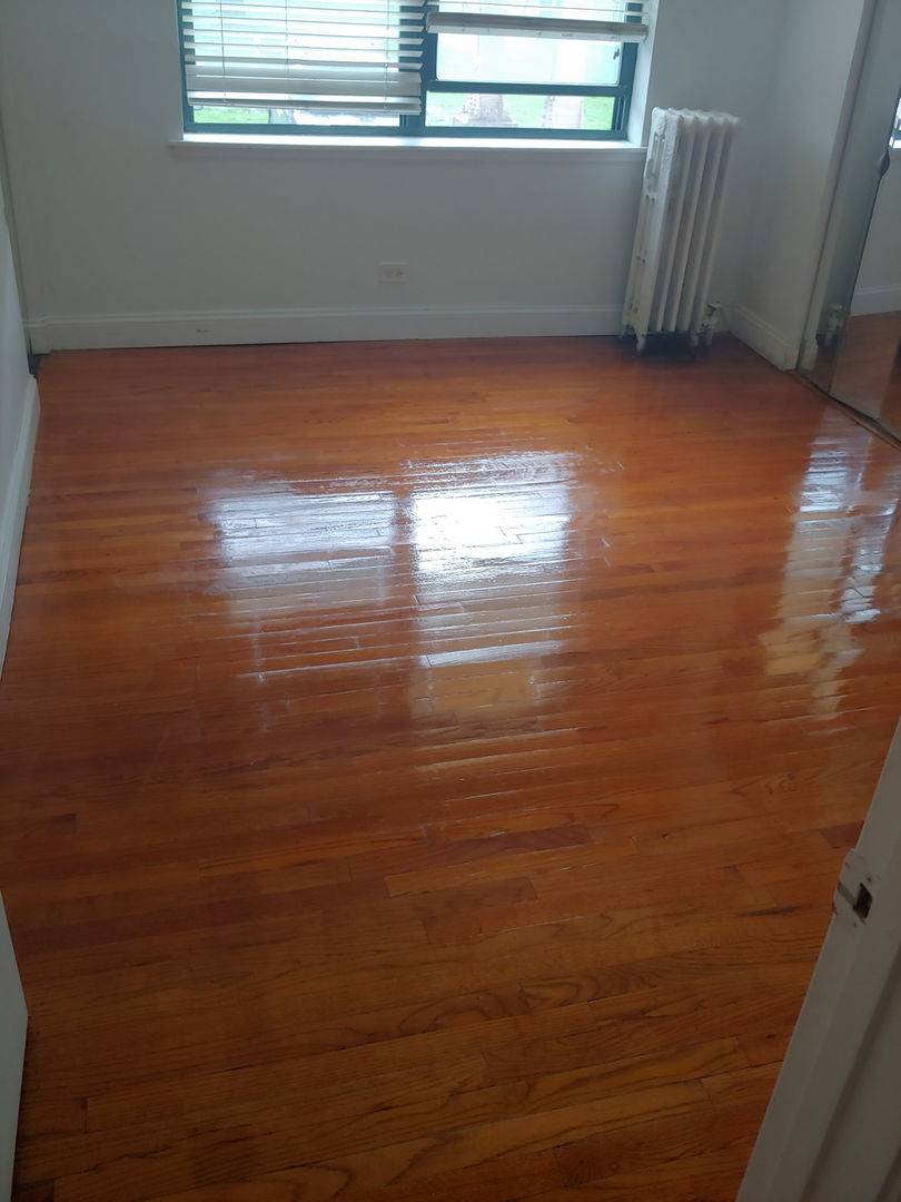 Chicago, IL 60615,307 E 50TH ST #307A