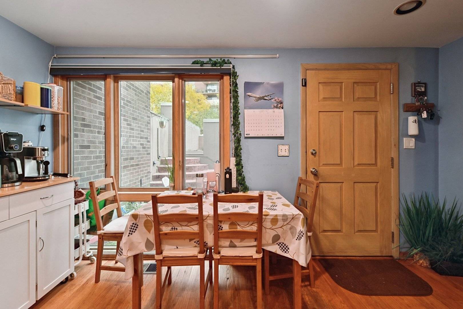 Wood Dale, IL 60191,351 S Dominion DR