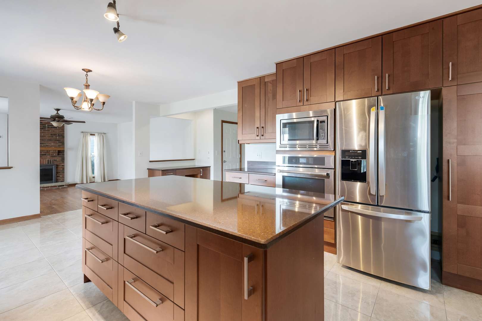 Hoffman Estates, IL 60169,775 HARMON BLVD