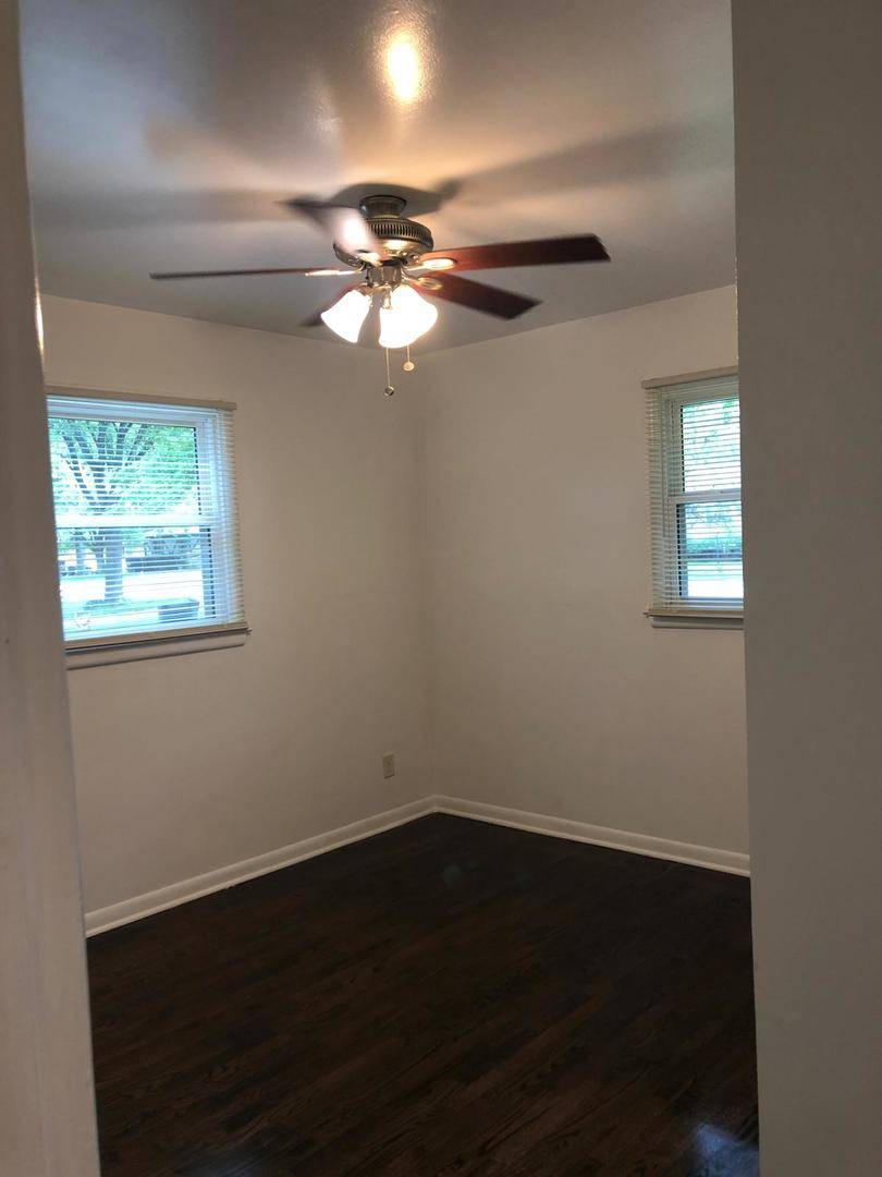 Crystal Lake, IL 60014,116 Pauline AVE