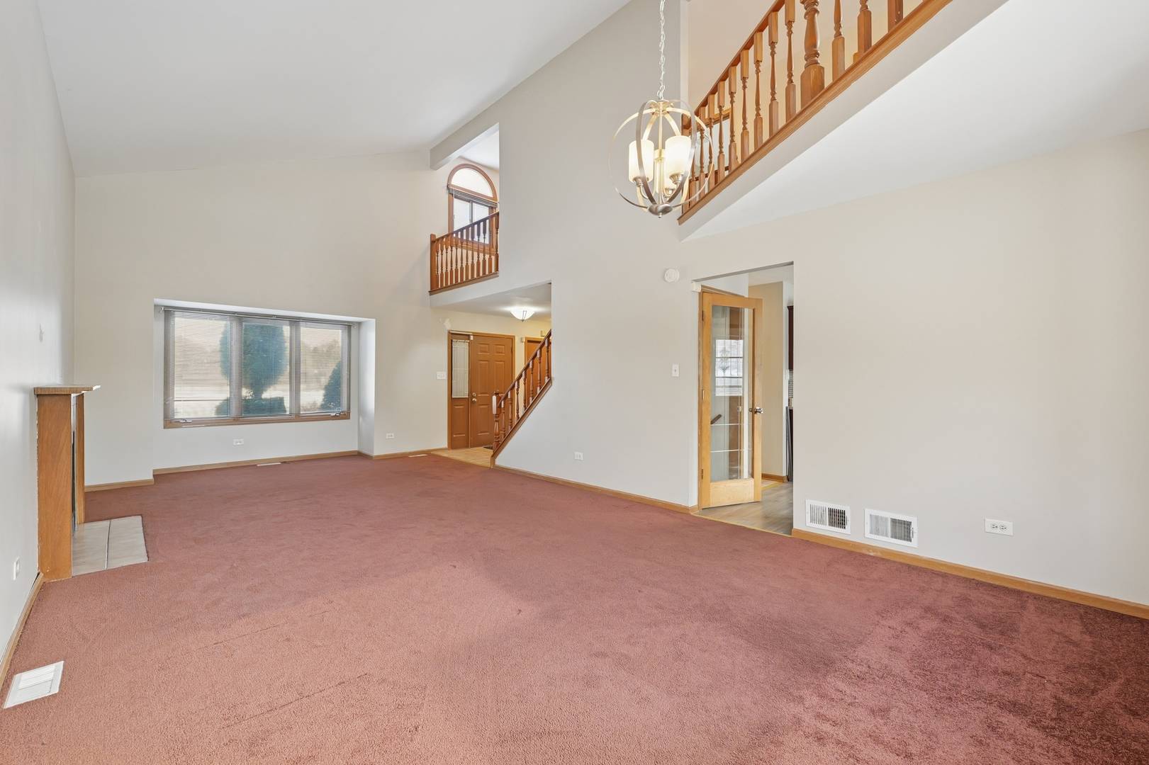 Hazel Crest, IL 60429,17910 Millstone RD