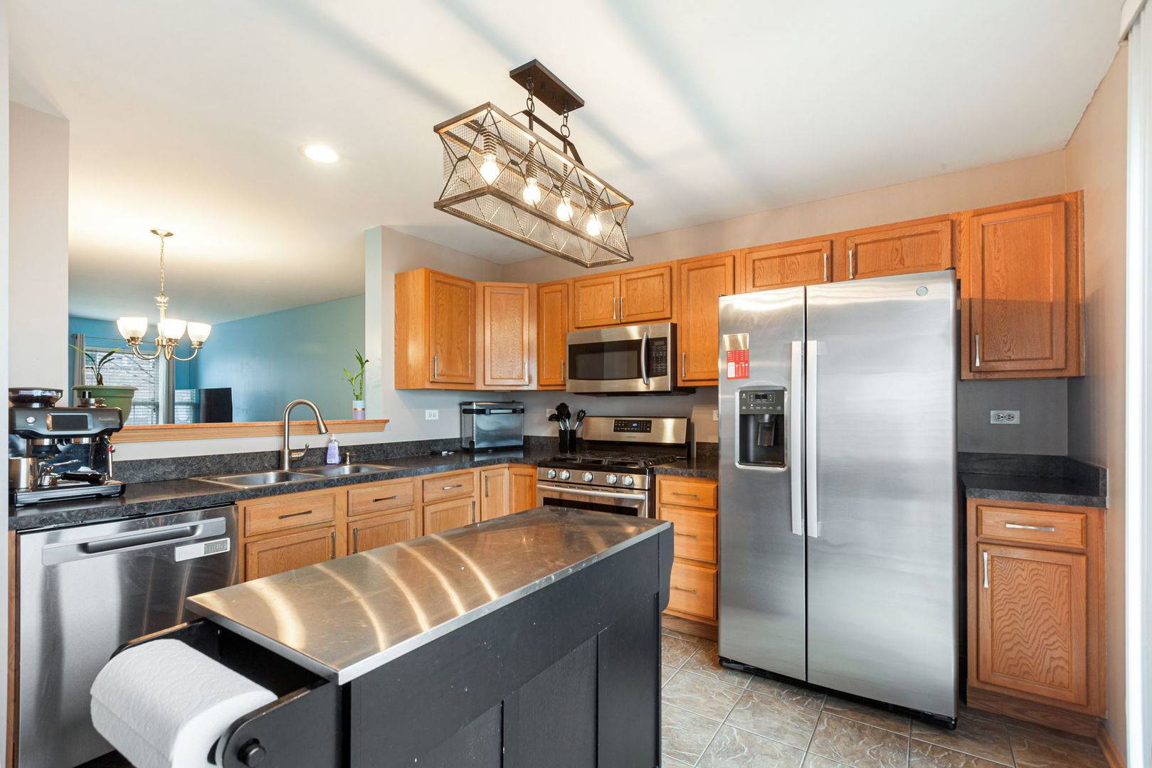 Pingree Grove, IL 60140,932 Clover LN