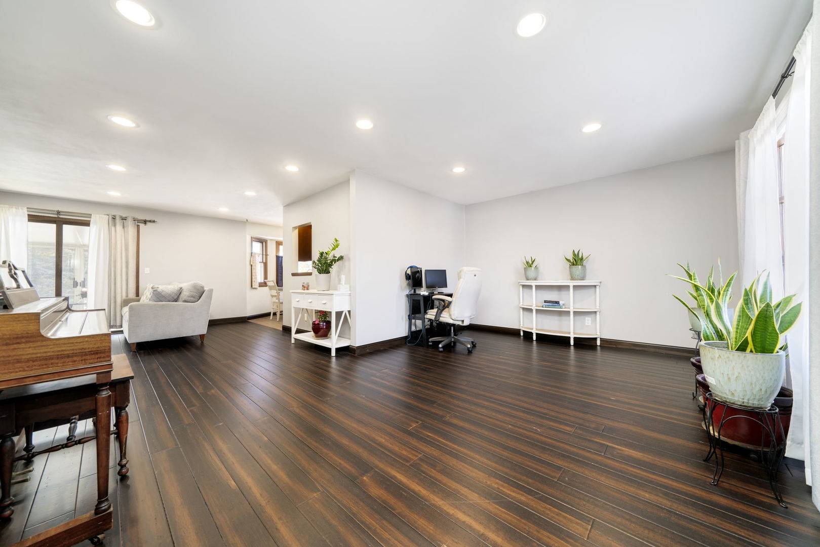 Belvidere, IL 61008,6525 Broadview AVE