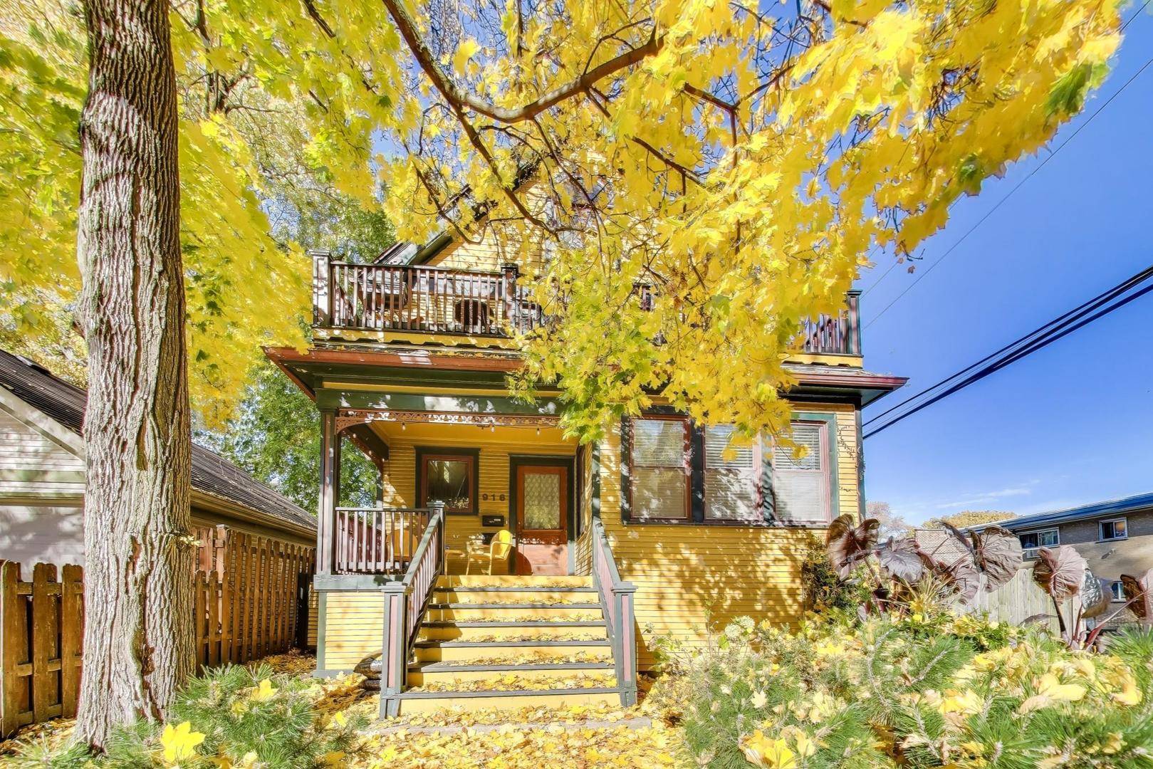 Oak Park, IL 60302,916 Pleasant ST #1