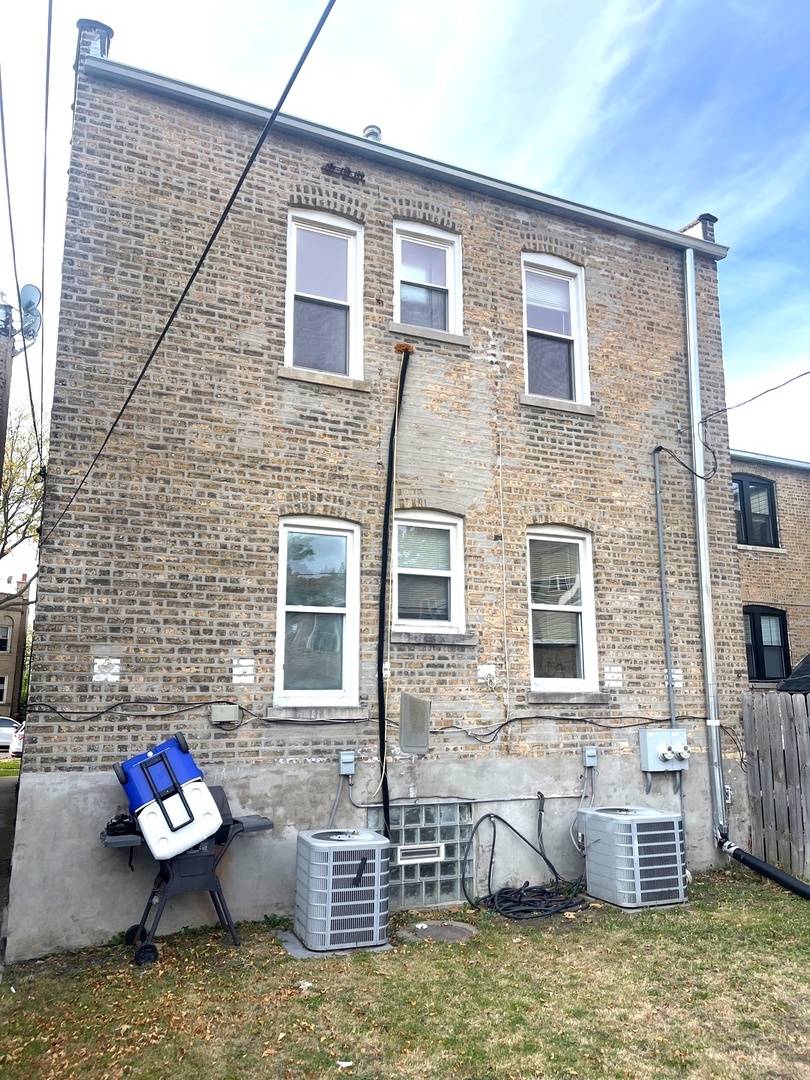 Chicago, IL 60659,5653 N Talman AVE