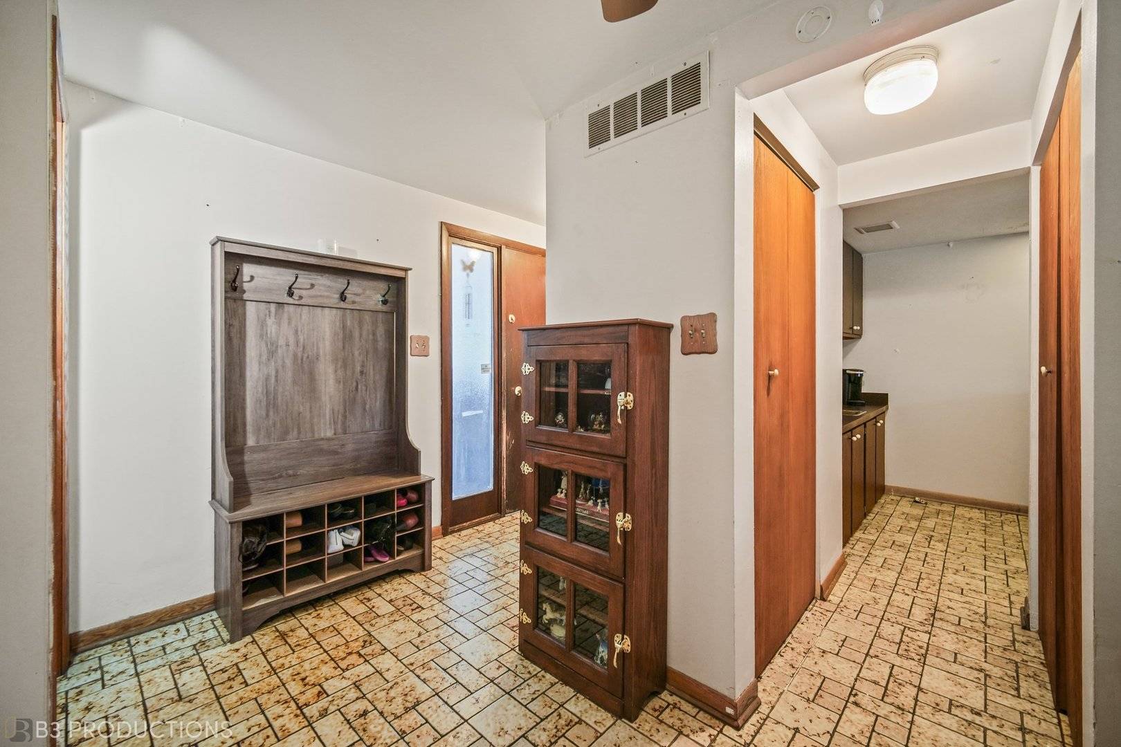 Palos Hills, IL 60465,5 Cour Caravelle