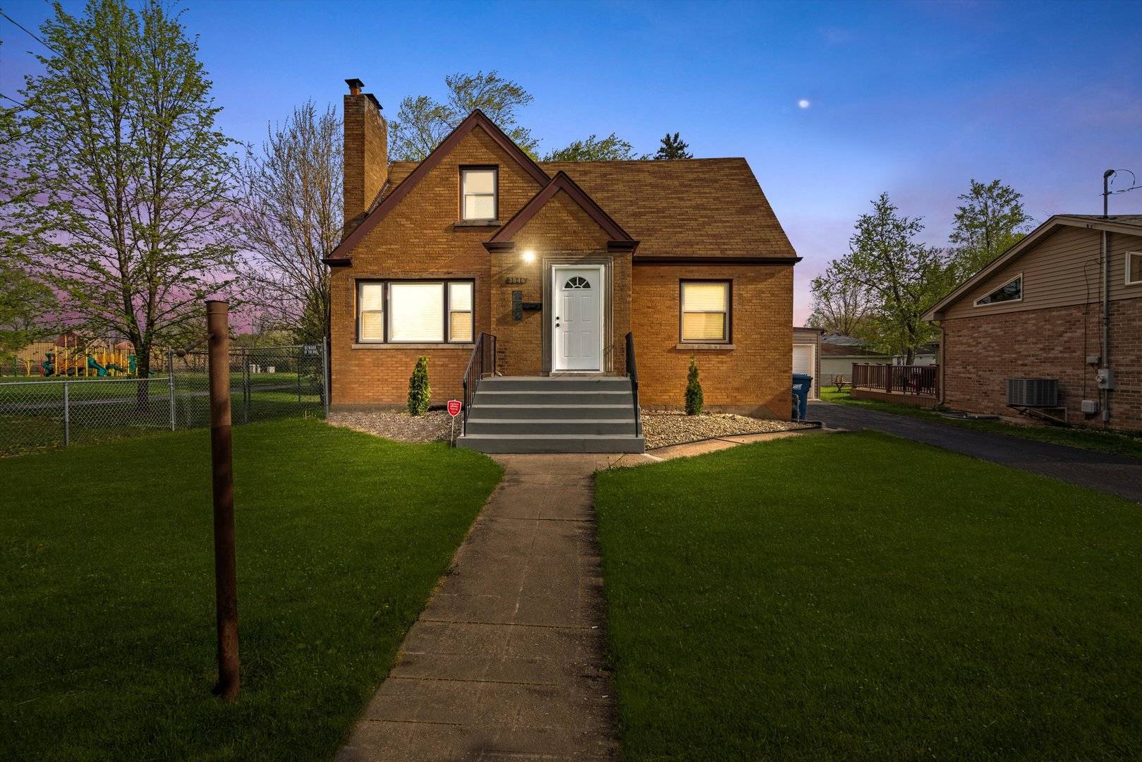 Midlothian, IL 60445,3846 149th ST