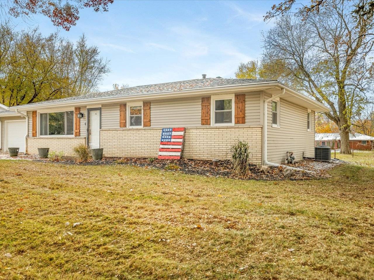 Rockford, IL 61109,Address not disclosed