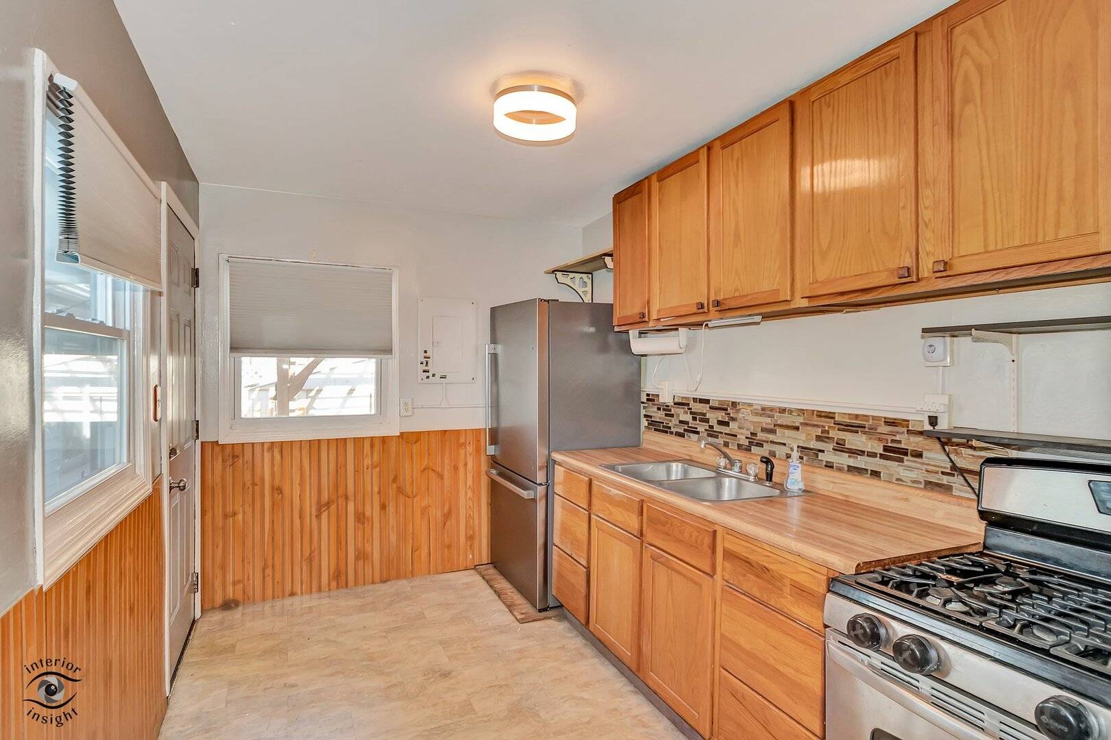 Bradley, IL 60915,1071 E Broadway ST