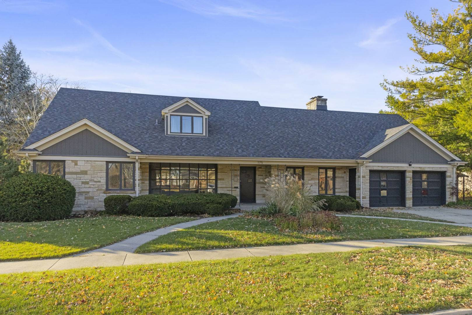 Aurora, IL 60506,175 S Harrison AVE