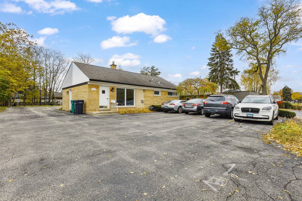 Lombard, IL 60148,613 S Main ST