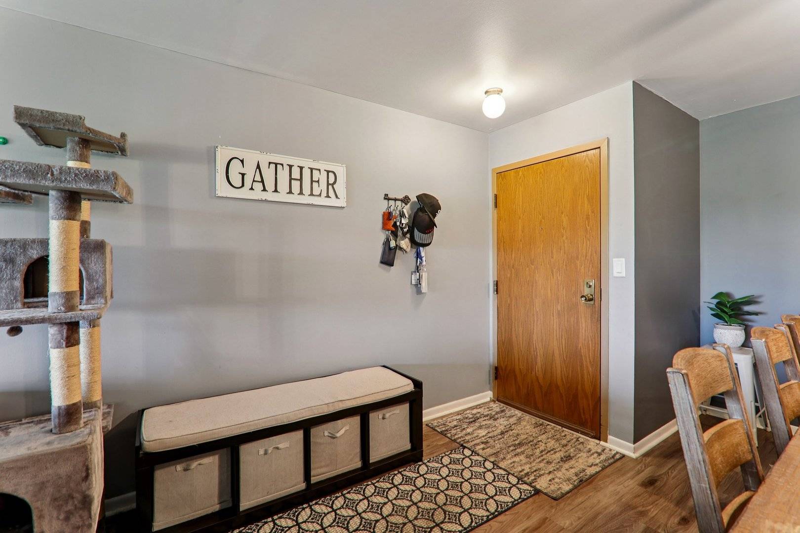 Darien, IL 60561,801 79th ST #405